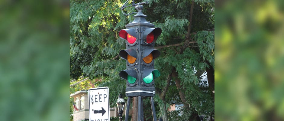 Crouse Hinds Porthole dummy signal in Croton-on-Hudson, New York Dummy light in Croton-on-Hudson, New York