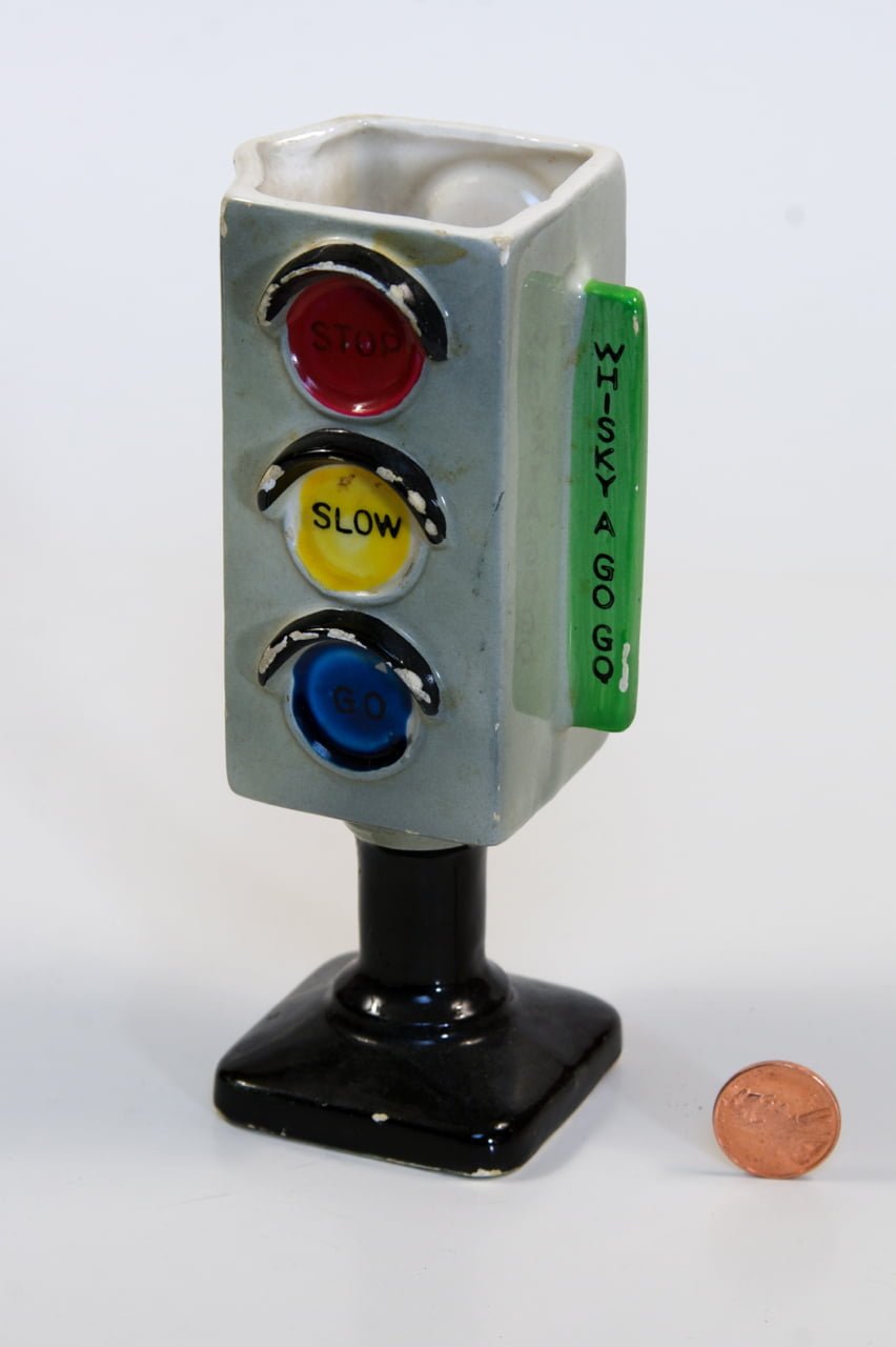 Traffic light decorations for the garage, kitchen, or